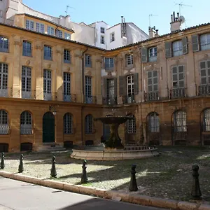  Vakantiehuis Logis Au Milieu Des Pins